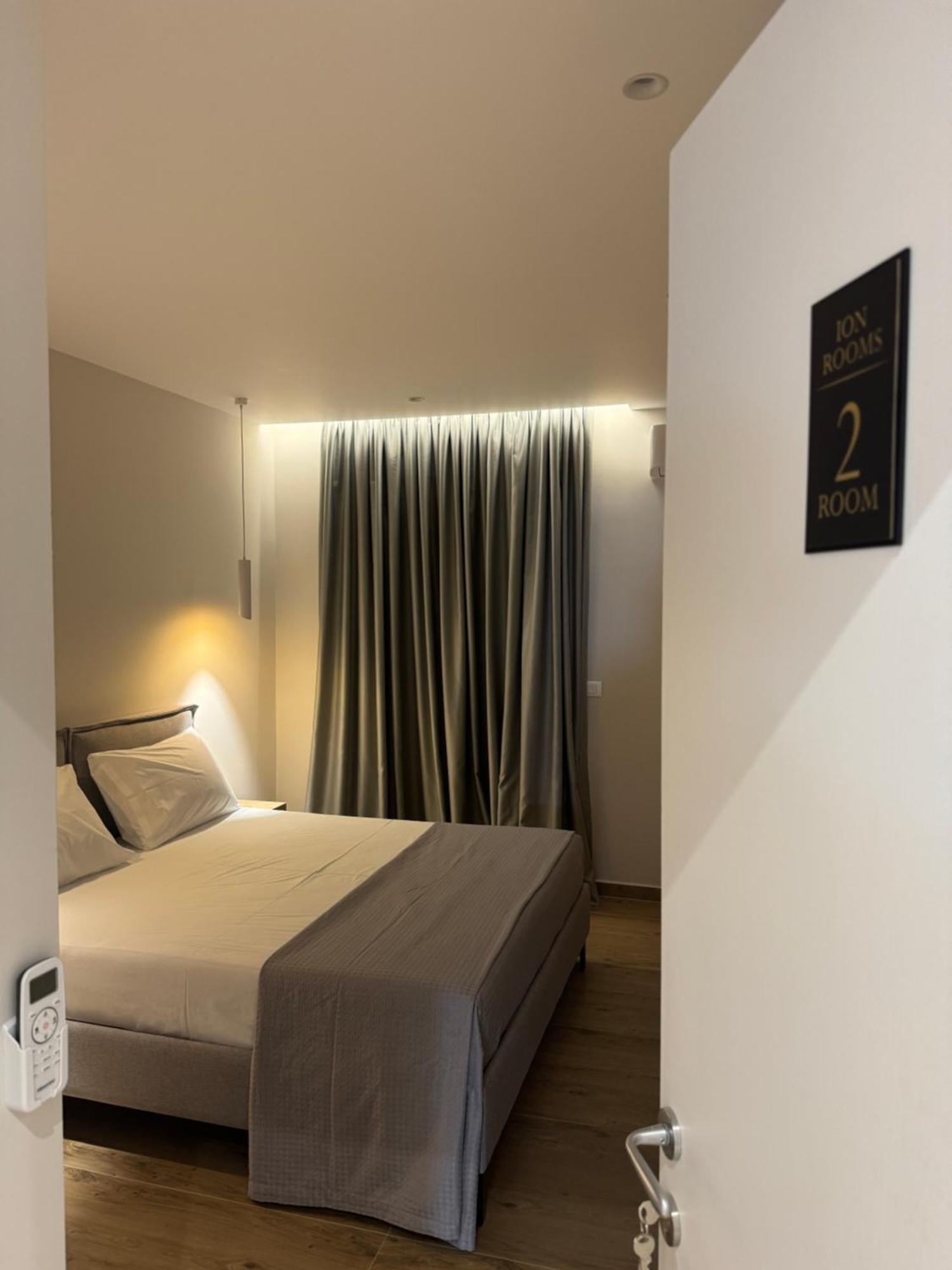 Ion Rooms Himare Exterior foto