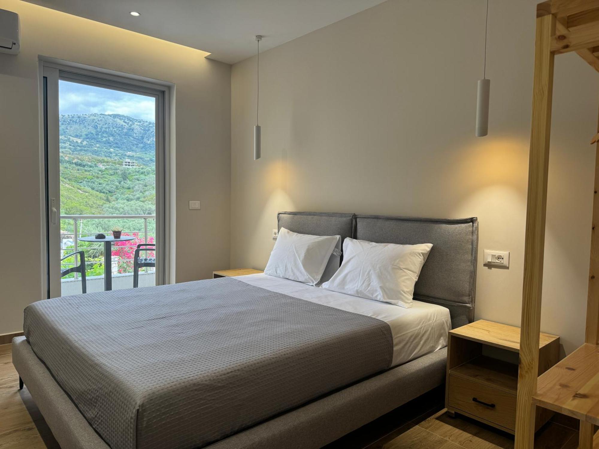 Ion Rooms Himare Exterior foto
