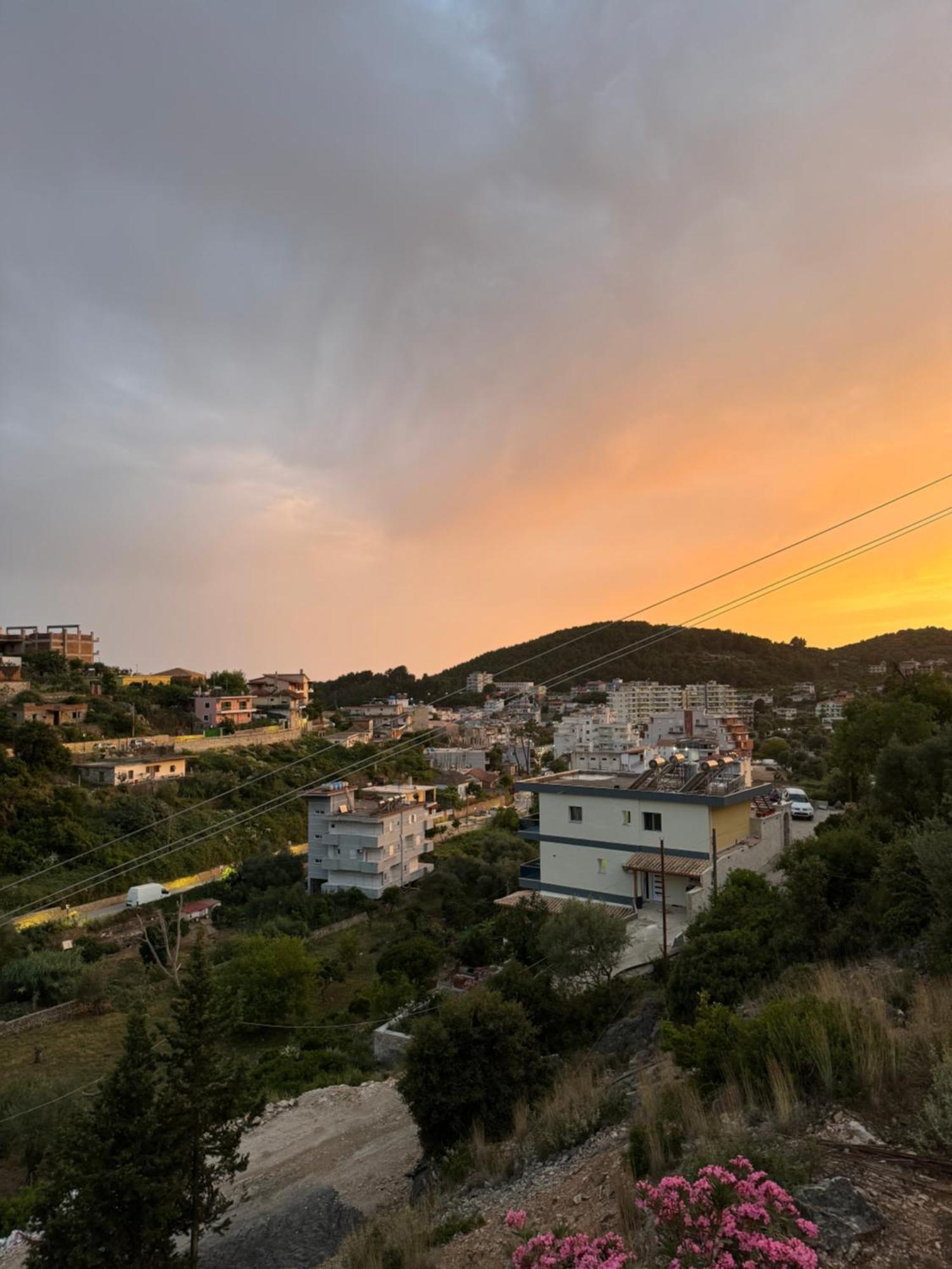 Ion Rooms Himare Exterior foto