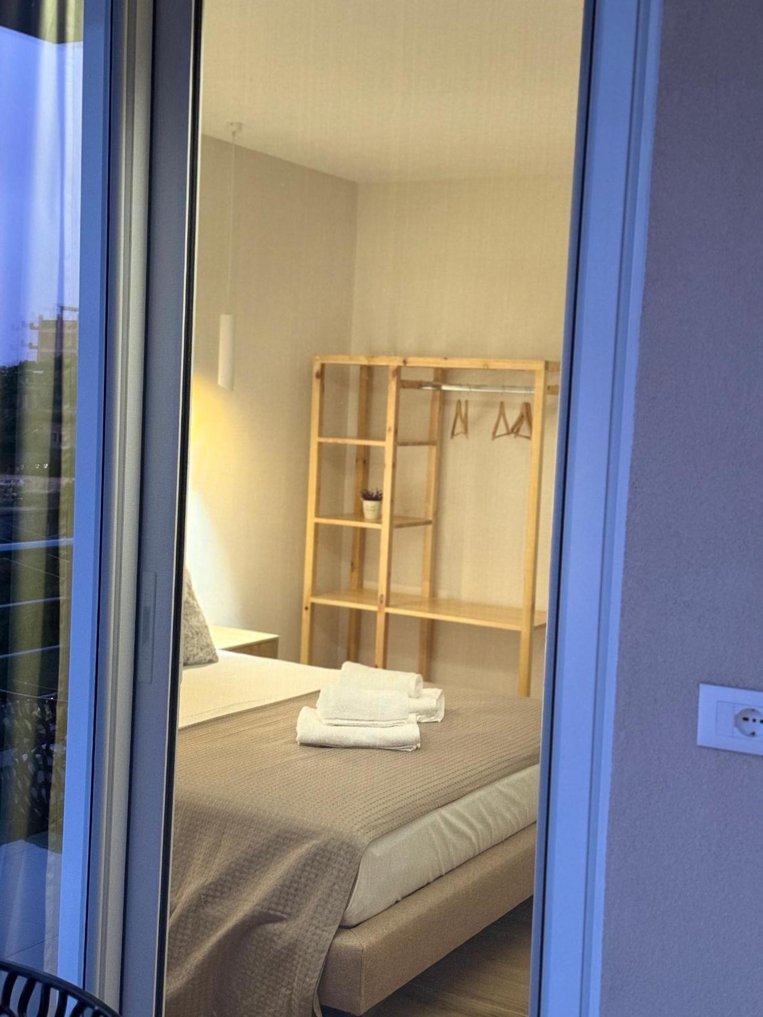 Ion Rooms Himare Exterior foto